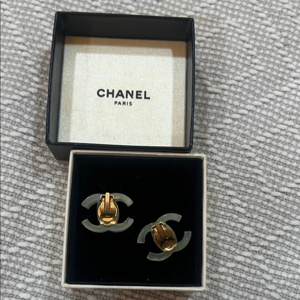 Chanel Clip-on Interlocking CC Earrings